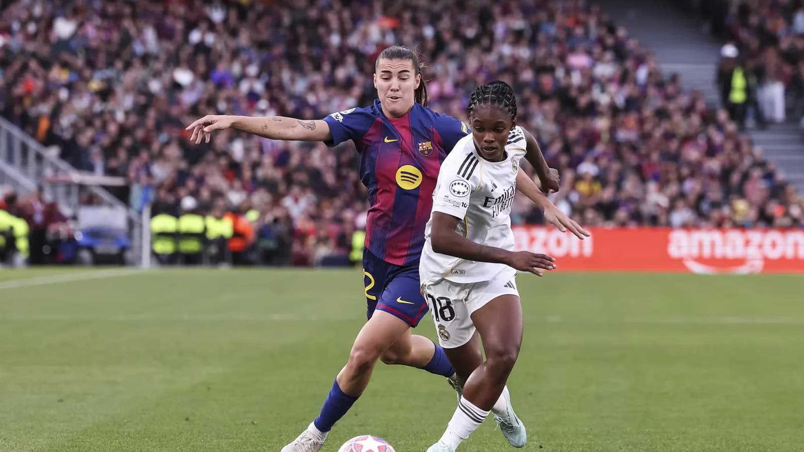 Barcelona y Real Madrid conocerán este viernes sus rivales en la Champions femenina