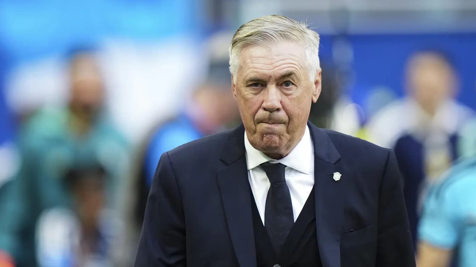 Ancelotti visitó al plantel del Real Madrid y se reunió con Mourinho