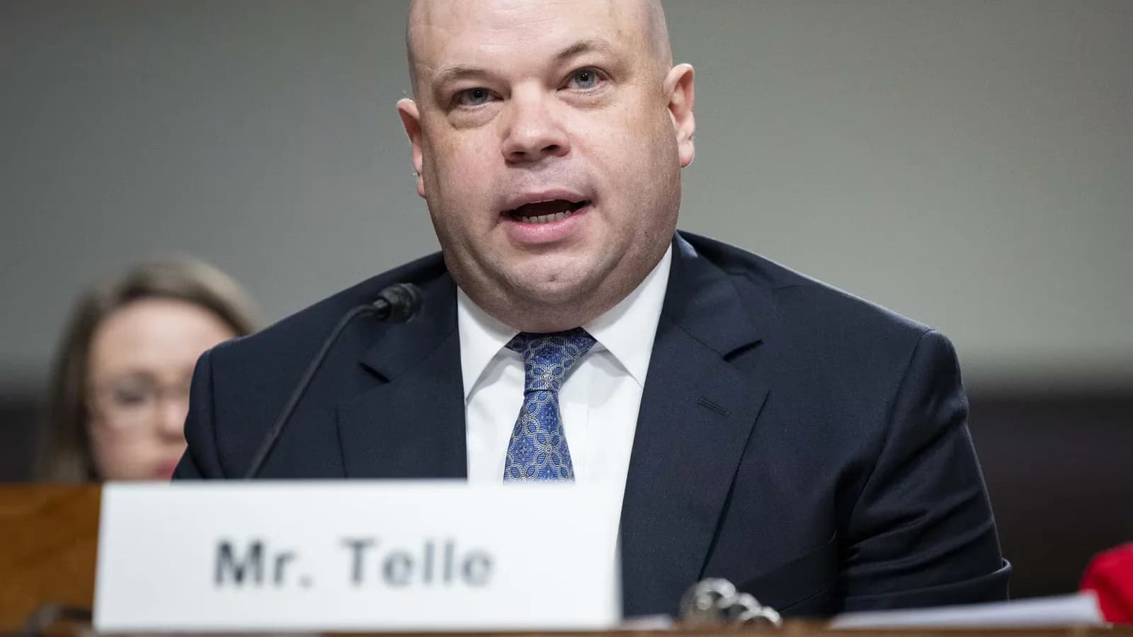 Trump designó a Adam Telle como secretario interino del Ejército de Estados Unidos