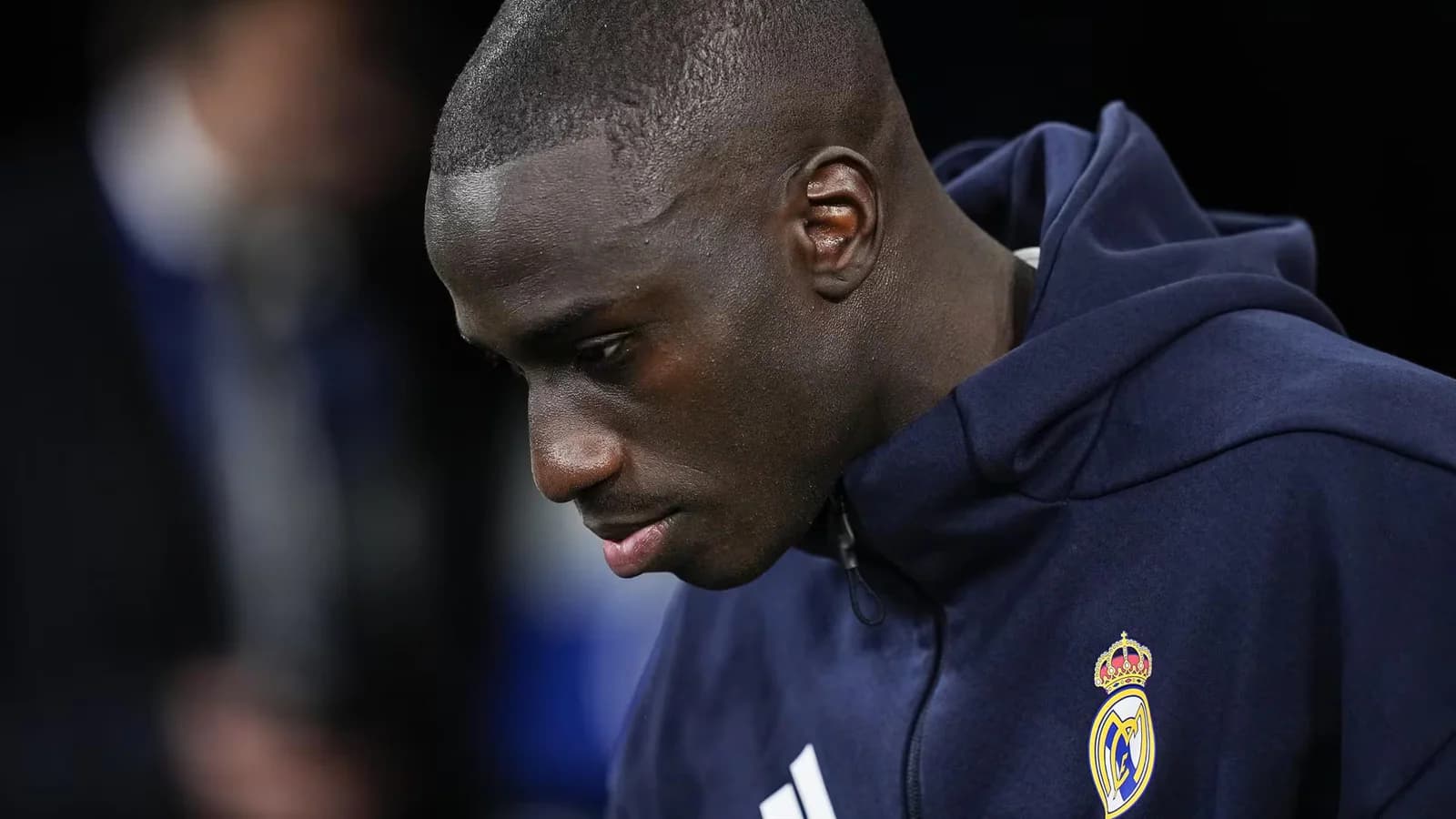 Ferland Mendy quedó fuera de la lista del Real Madrid para la Champions 2026-27