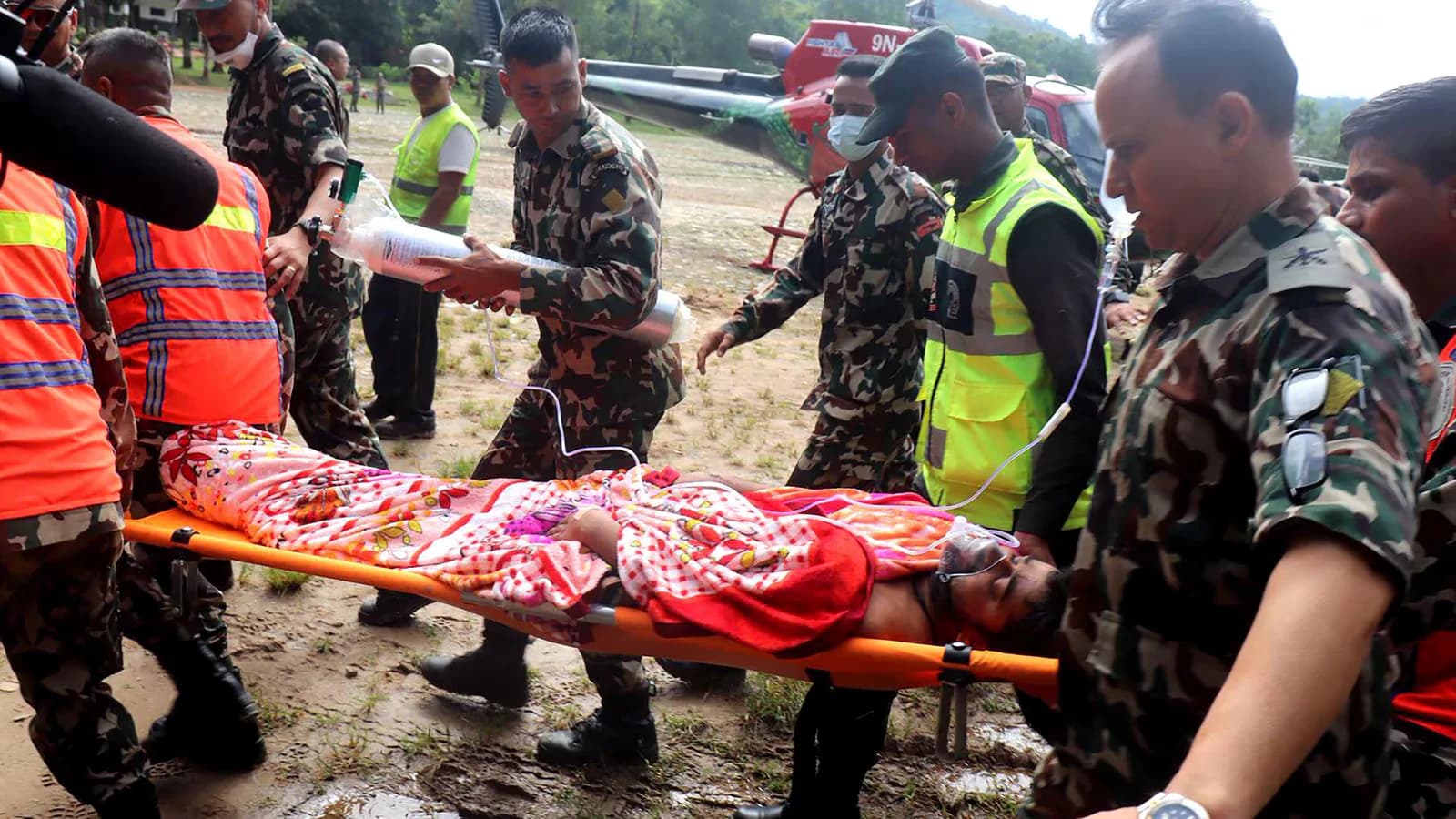 La UE envió más de 80 toneladas de ayuda humanitaria a Nepal
