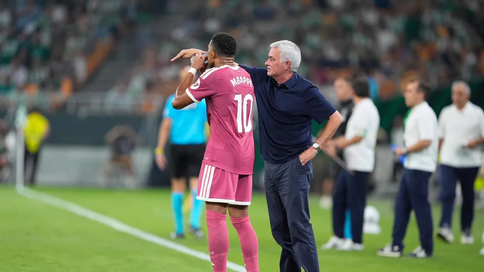 Mourinho evitó analizar el penal errado por Mbappé tras la derrota del Real Madrid