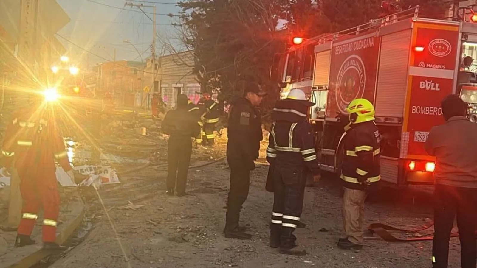 Explosiones en un cuartel de Viacha: dos muertos, 59 heridos y siete desaparecidos