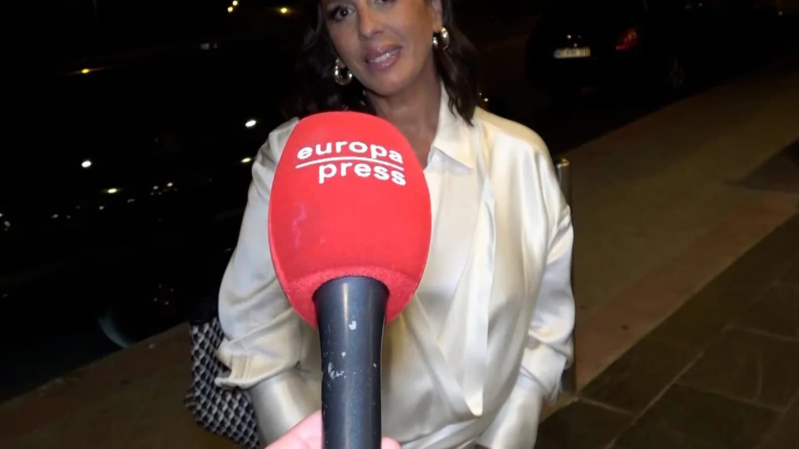 Anabel Pantoja explica por qué regresó a Sevilla junto a su familia