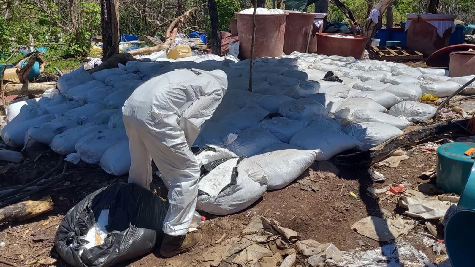 La DEA atribuyó a su inteligencia la incautación de 16 toneladas de metanfetamina en Sinaloa