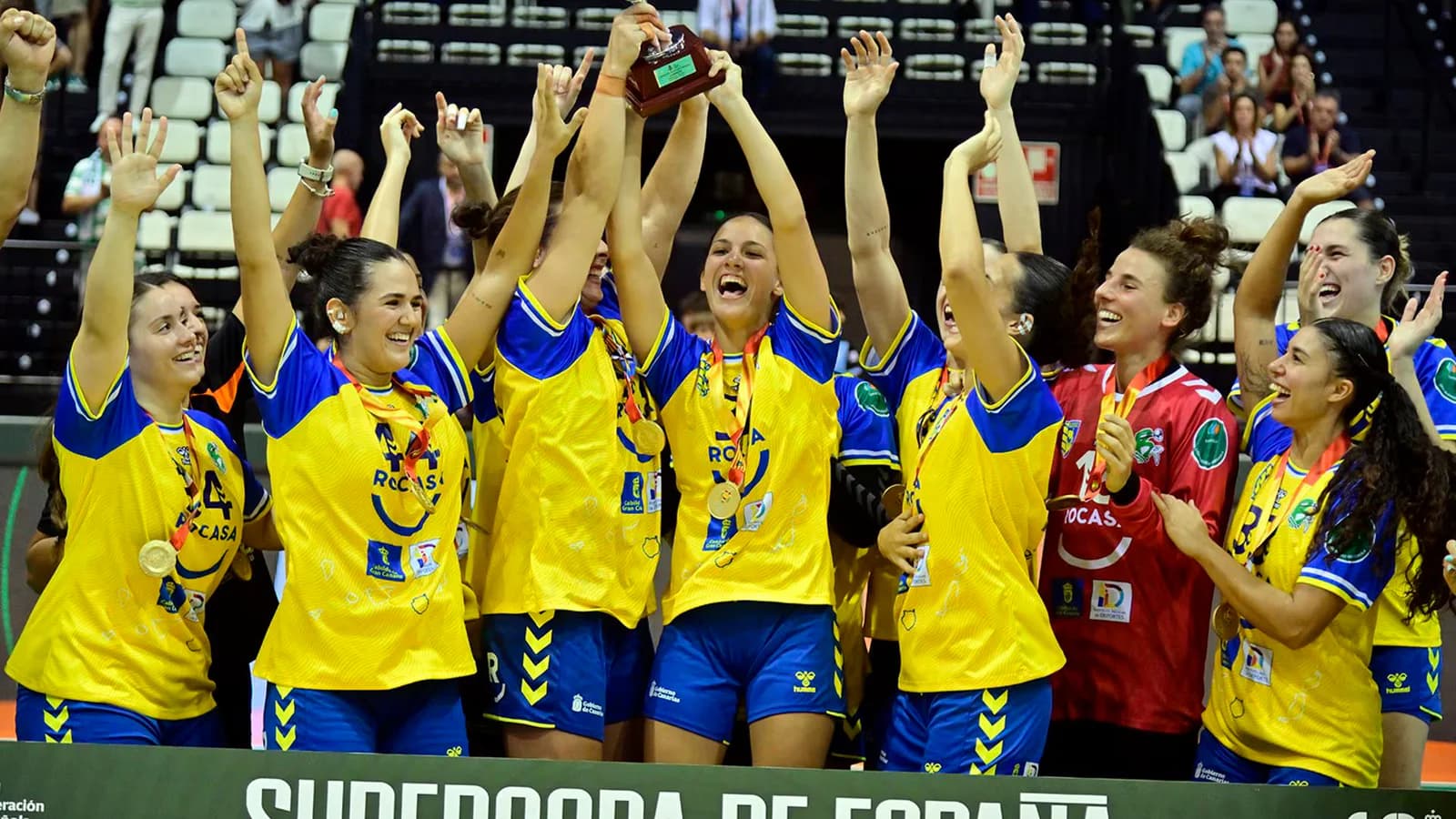 Rocasa Gran Canaria venció a Bera Bera y ganó la Supercopa Iberdrola