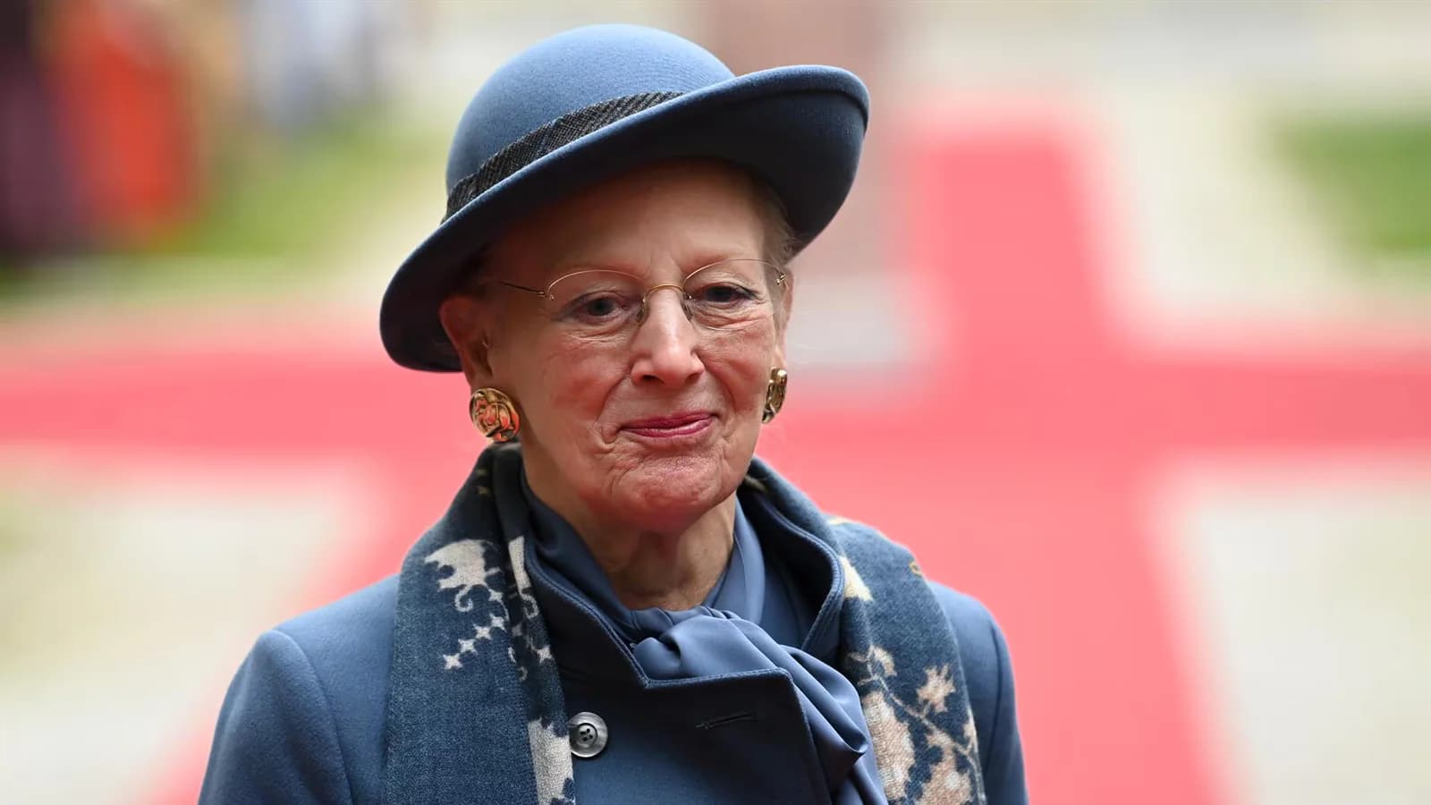 La reina Margarita fue internada en Copenhague por un trombo y deshidratación