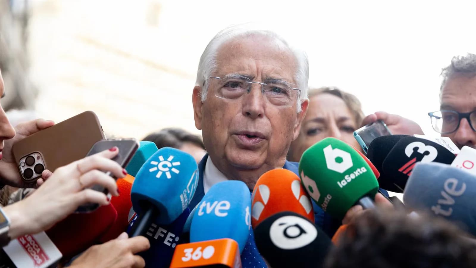 Imbroda acusa al Gobierno de actuar con “mala fe” ante la crisis migratoria