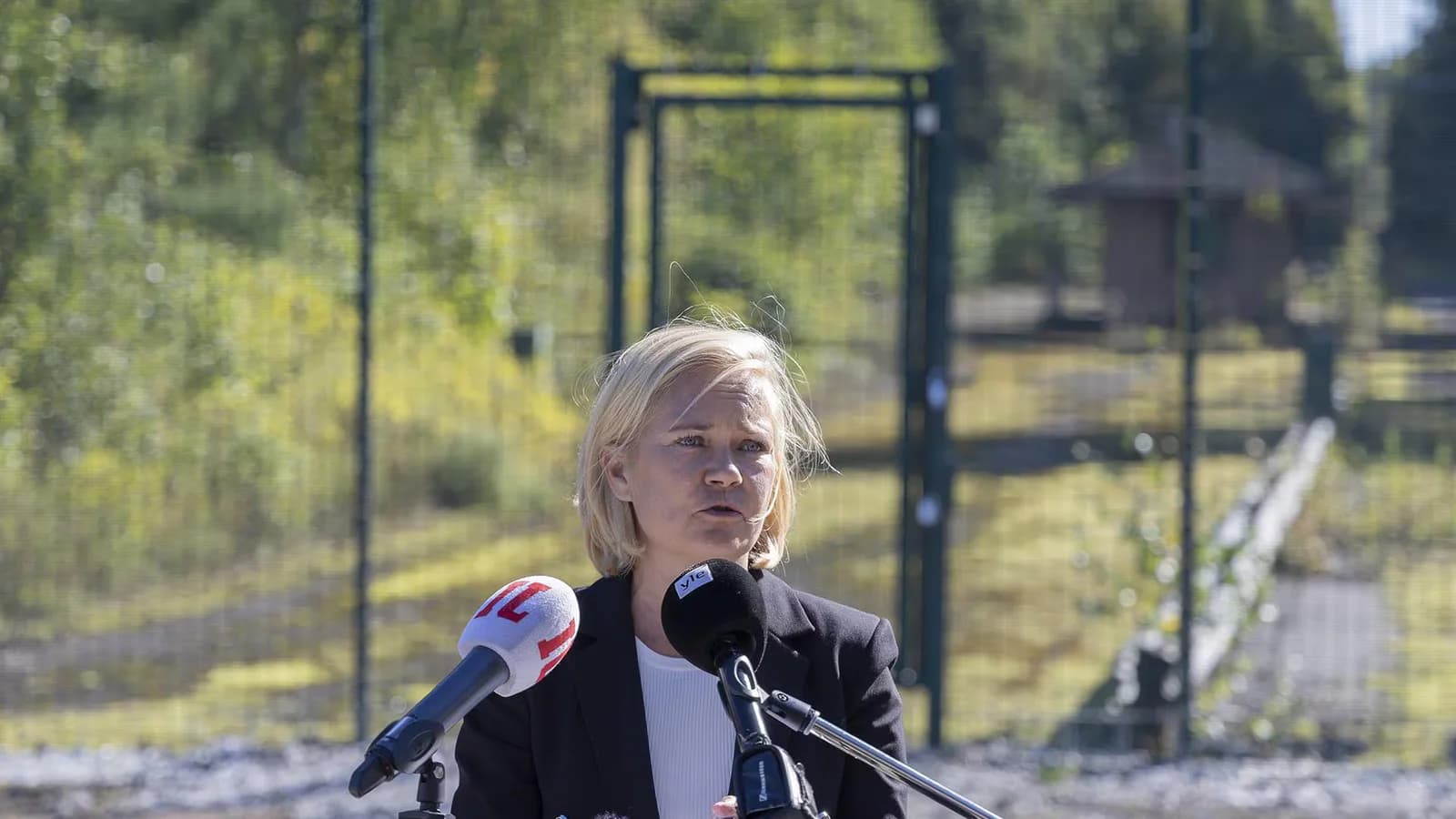 Finlandia completa una valla de 200 kilómetros en la frontera con Rusia