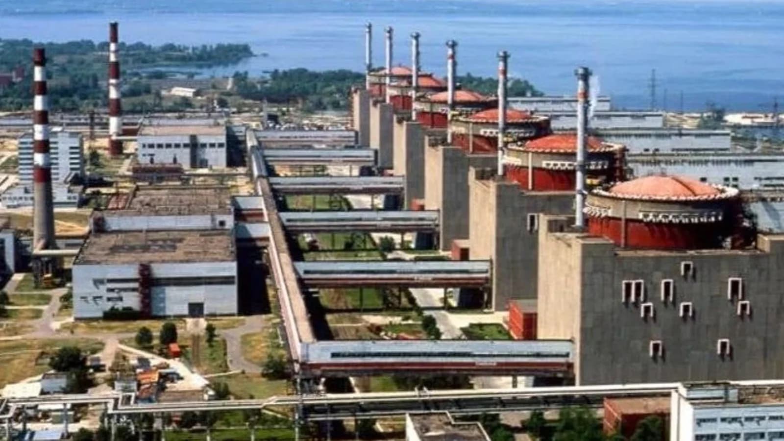 La central nuclear de Zaporiyia recuperó el suministro eléctrico externo