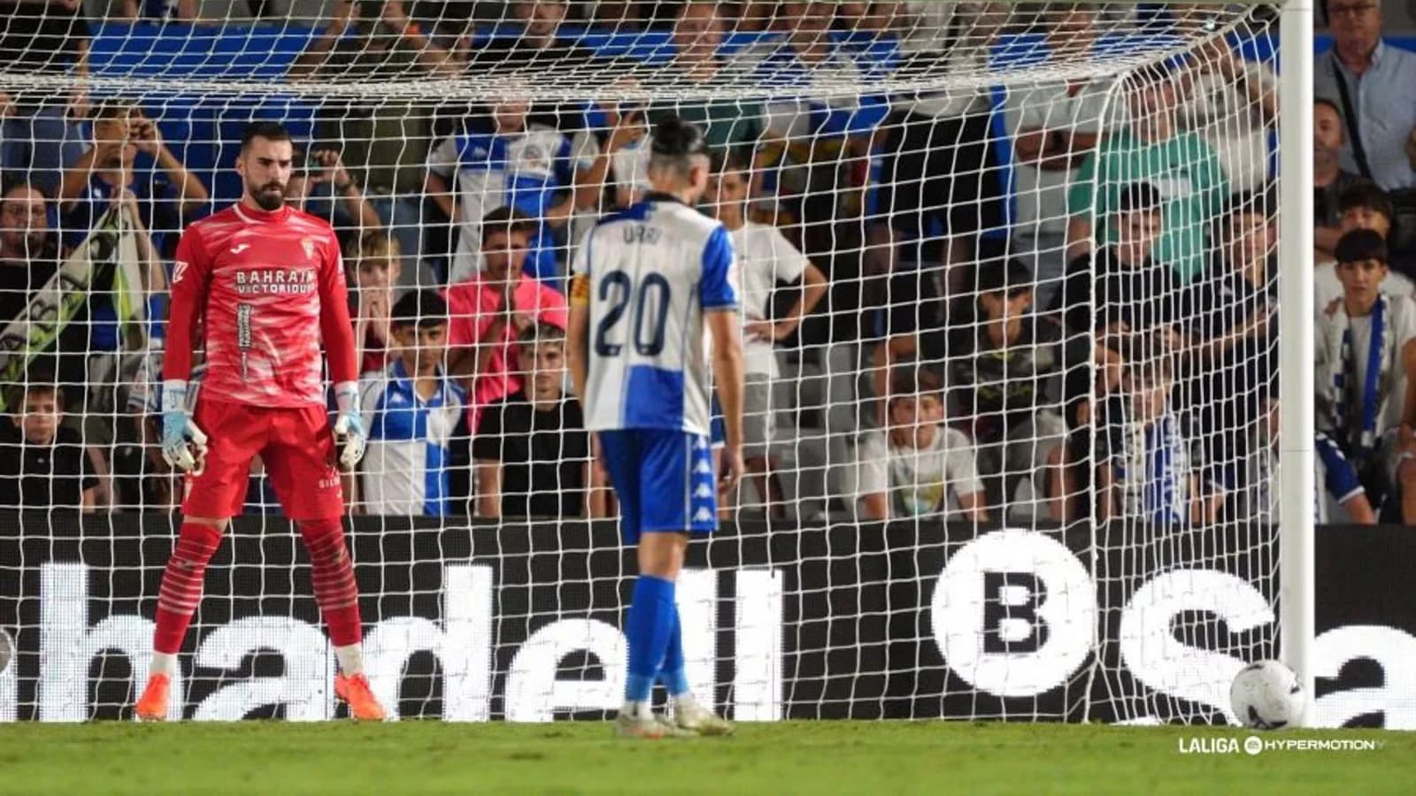 Sabadell vence 3-2 al Córdoba con un penal de Urri en el minuto 89