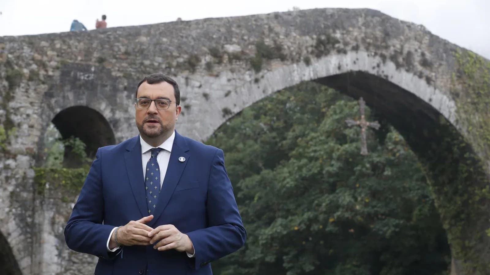 Barbón reivindica el autogobierno y pide acuerdos para afrontar los retos de Asturias