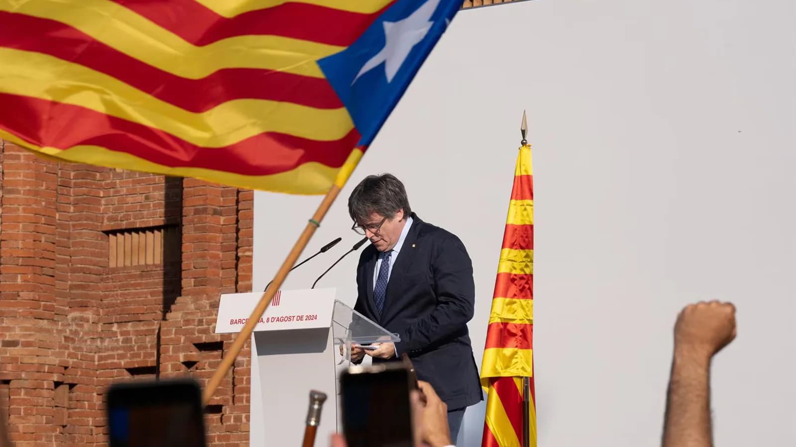 Hazte Oír pidió abrir juicio contra tres mossos por la huida de Puigdemont