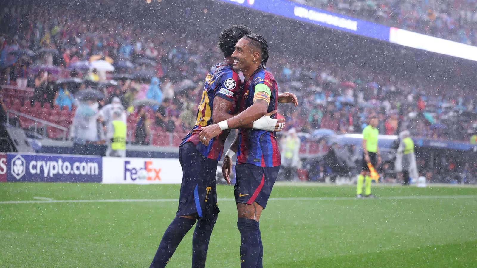 Barcelona goleó 5-1 al Feyenoord en su debut en la Champions 2026/27