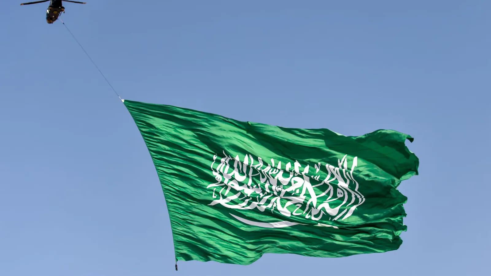 La coalición liderada por Arabia Saudita denunció ataques hutíes contra tres ciudades