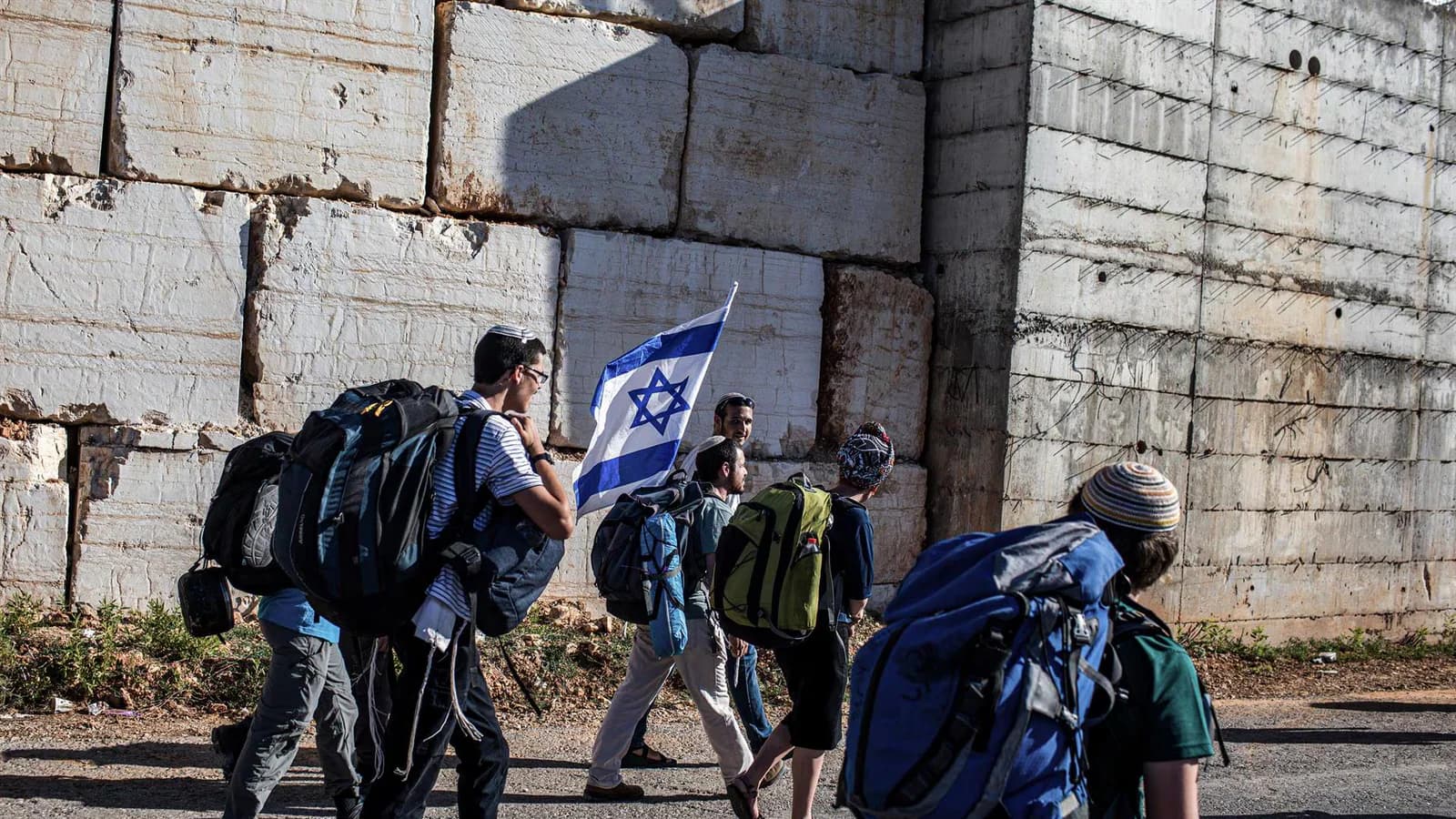 Ocho países musulmanes respaldaron las restricciones británicas a los asentamientos israelíes