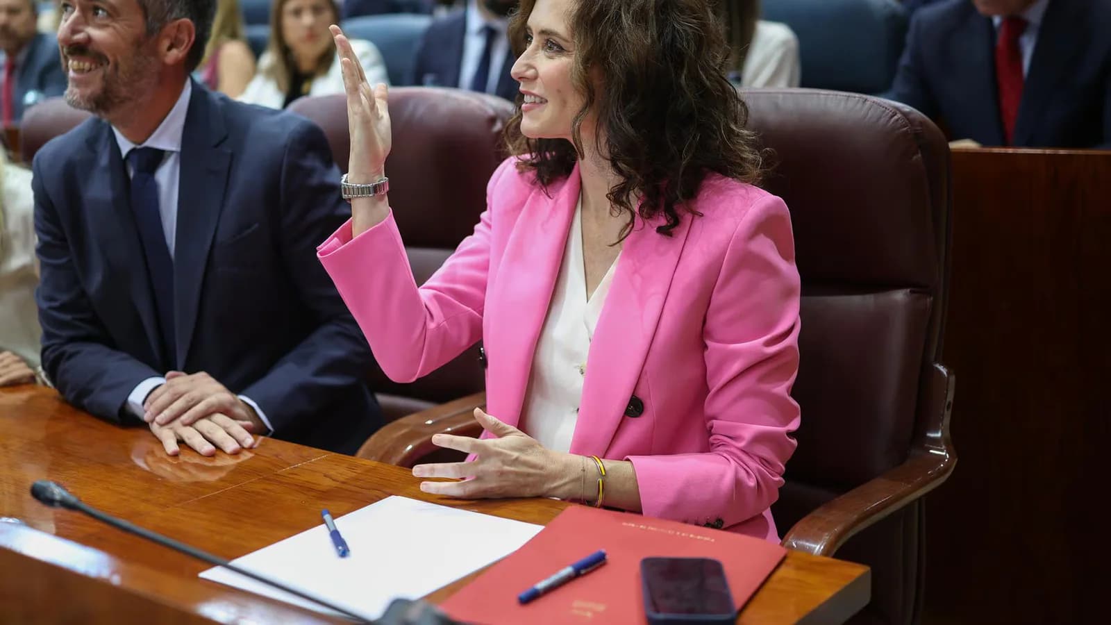 Ayuso sostiene que informes sobre Ceuta “inculpan” a Sánchez por inacción