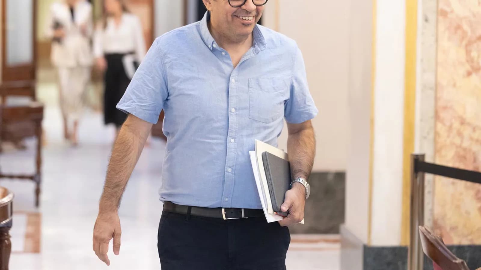 Pisarello pide prohibir Pegasus o limitar su uso bajo control judicial