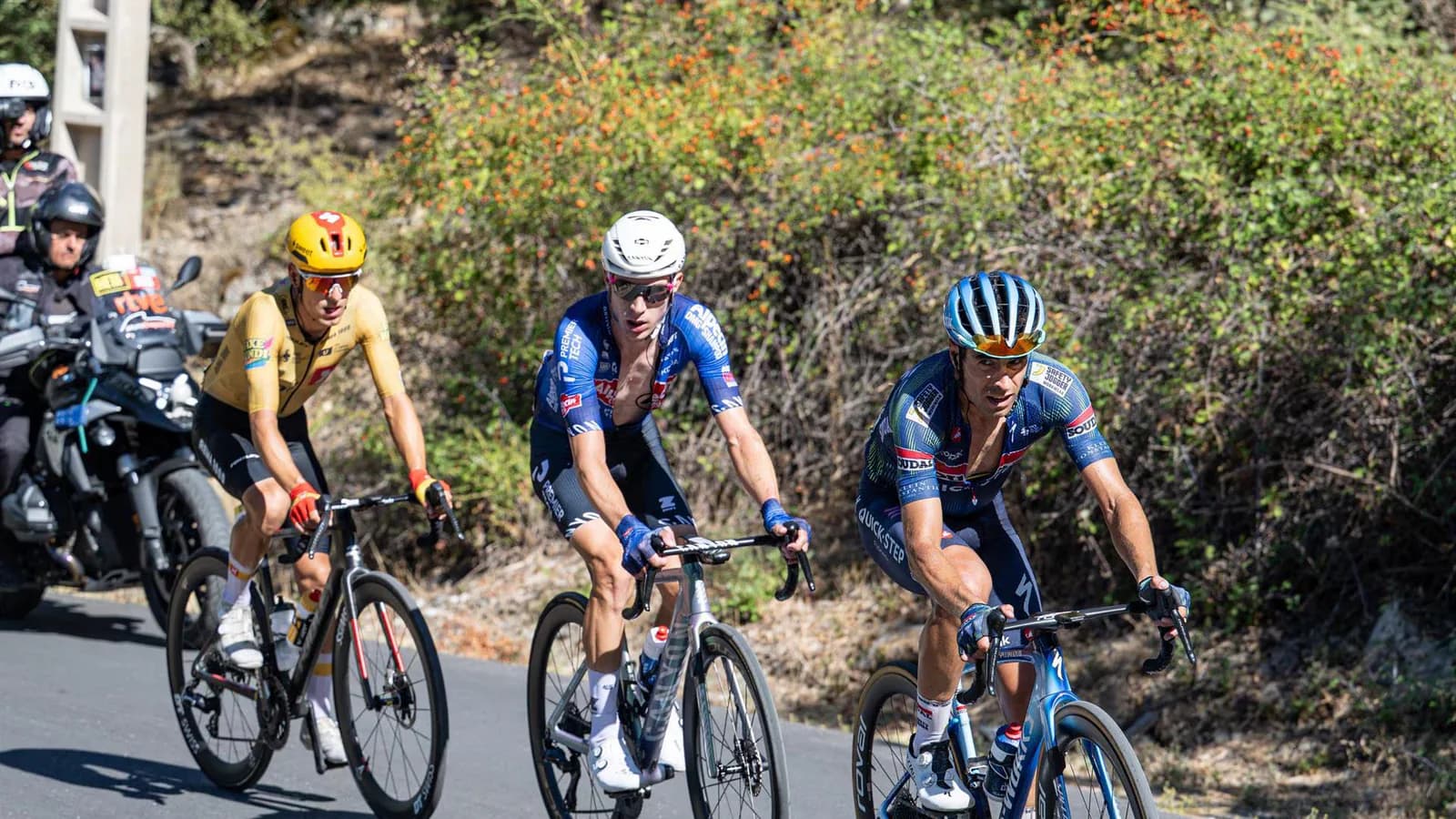 Mikel Landa gana la penúltima etapa de La Vuelta y pone a prueba a Enric Mas