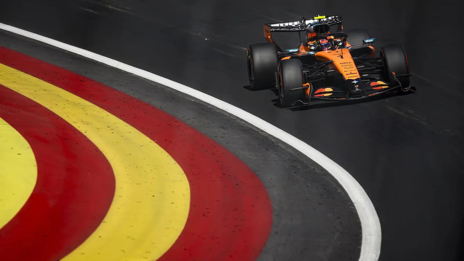 Lando Norris logró la pole en Madrid y Sainz y Alonso largarán desde el fondo