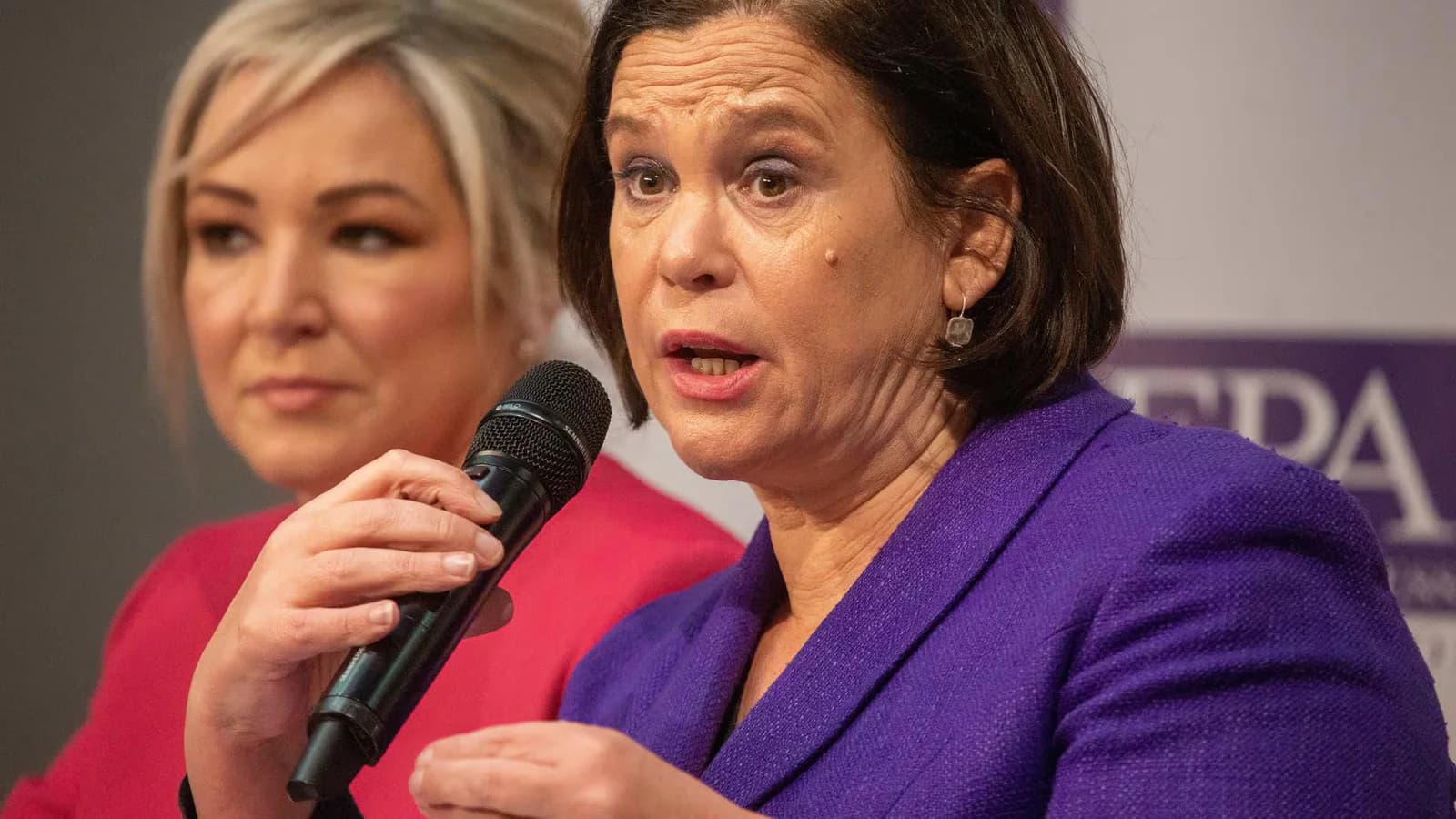 Sinn Féin pide al Gobierno irlandés preparar la reunificación de la isla