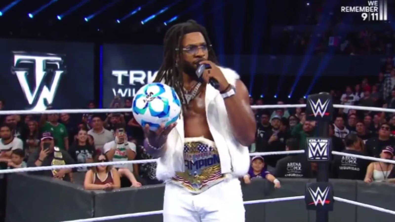 Trick Williams adopta el apodo de “Quiñones” durante su visita de WWE a México