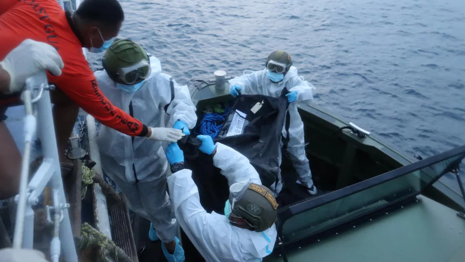 Un muerto y más de 30 desaparecidos tras el hundimiento de un ferry en Vanuatu