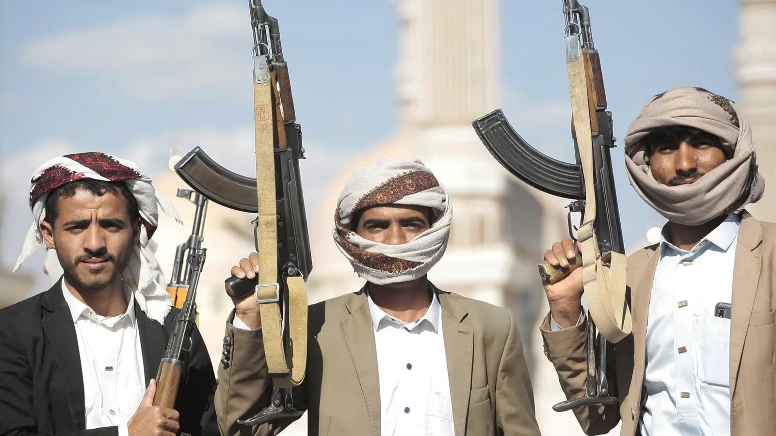 Más de 82.000 personas fueron desplazadas por los combates en Yemen