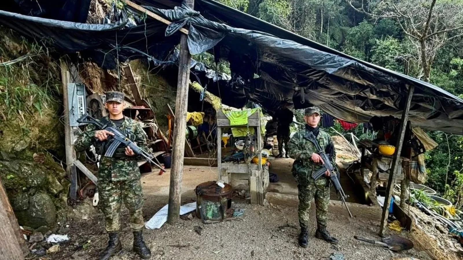 Operaciones militares en Colombia dejan un muerto y 20 detenidos