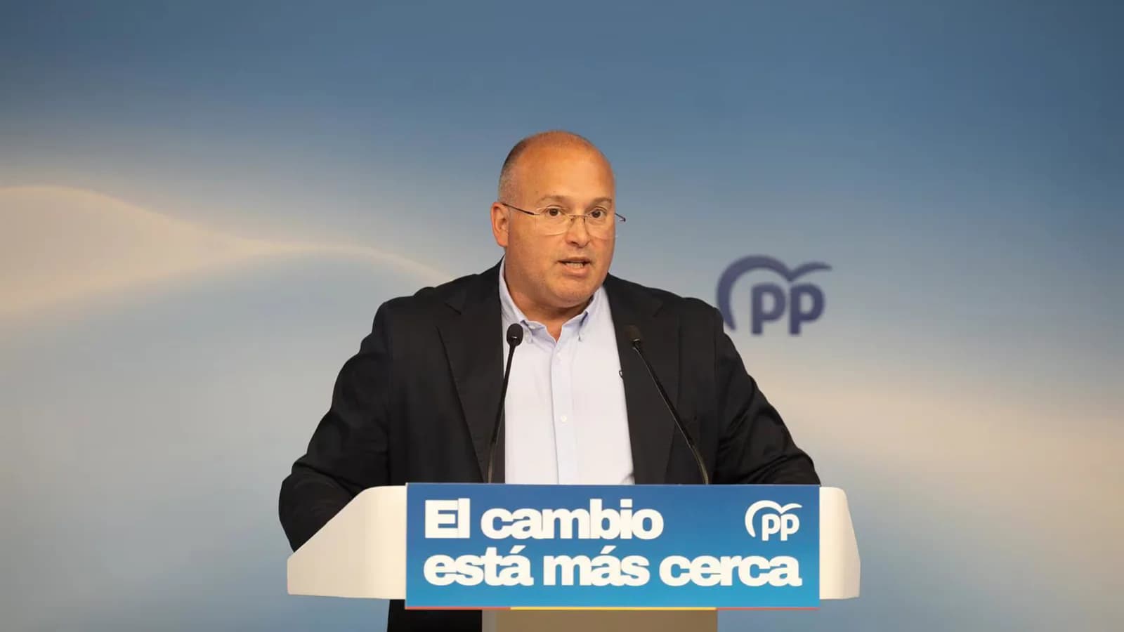 Tellado critica a Bolaños por cuestionar al CGPJ tras archivar su queja contra Peinado