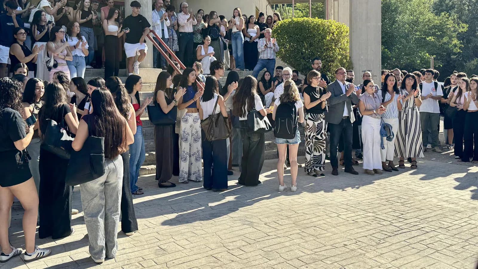 La Volaera reclama a la UGR revisar convenios y reforzar la seguridad de las estudiantes