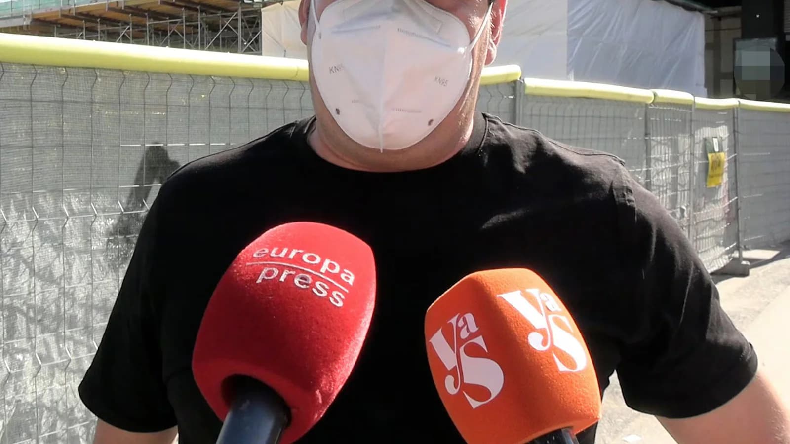 Lucas viajó a Barcelona para controlar su operación de nariz y habló sobre Andy