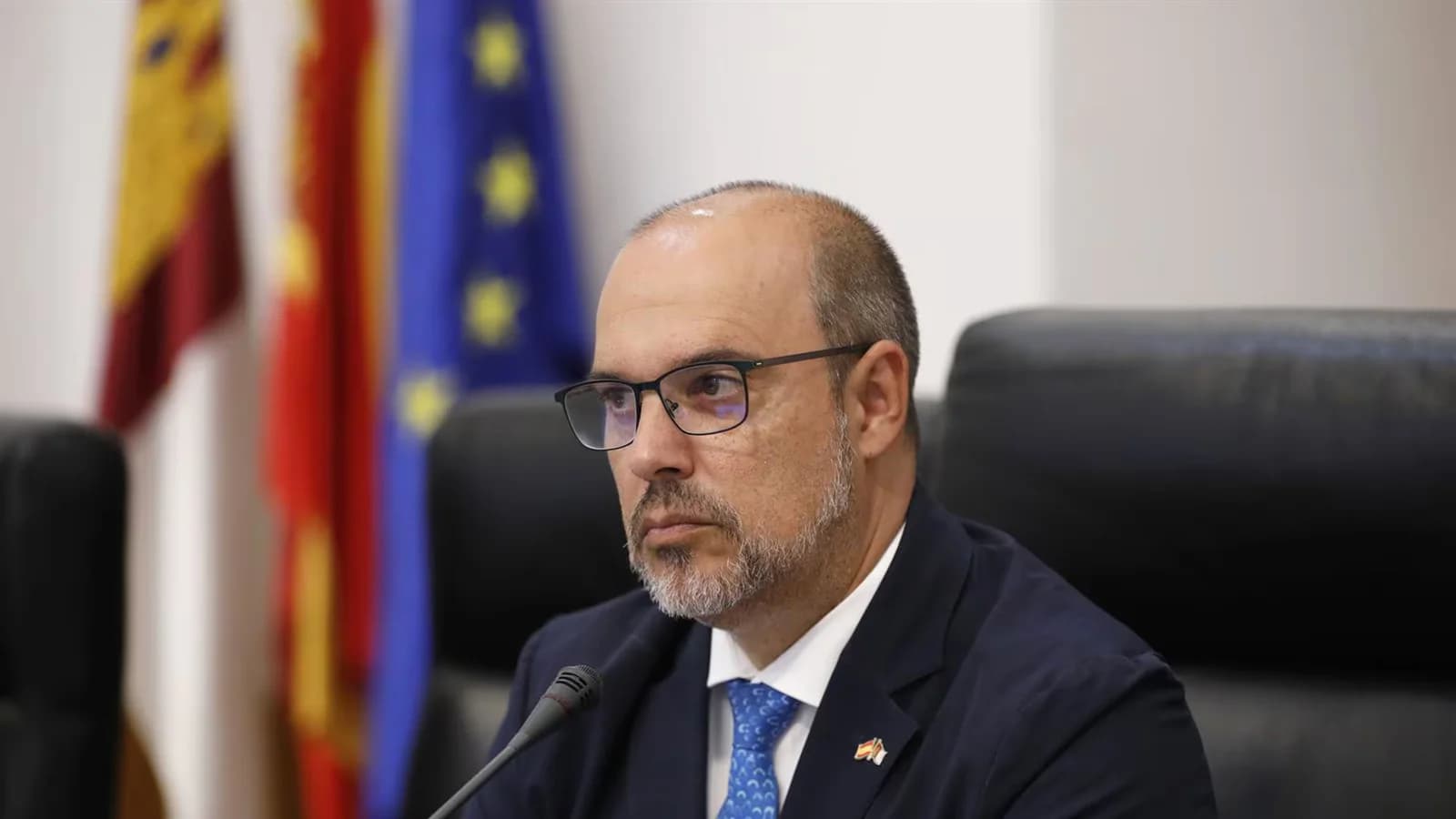Bellido pide respeto al adversario político para proteger la democracia