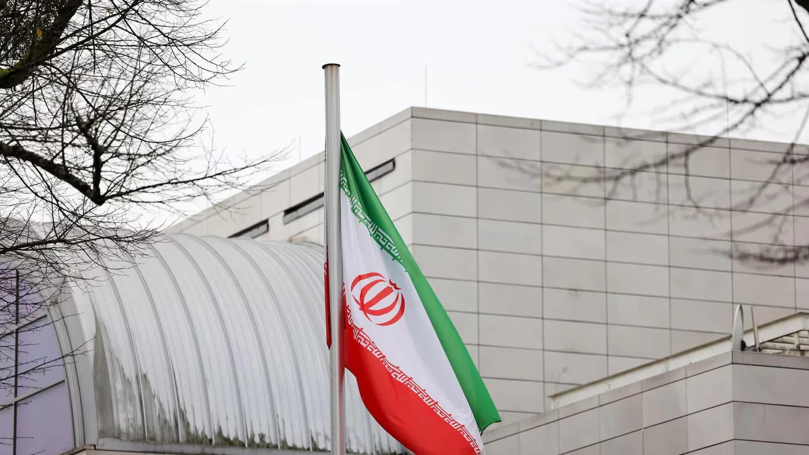 Irán descarta negociar con Estados Unidos mientras no se cumplan sus condiciones