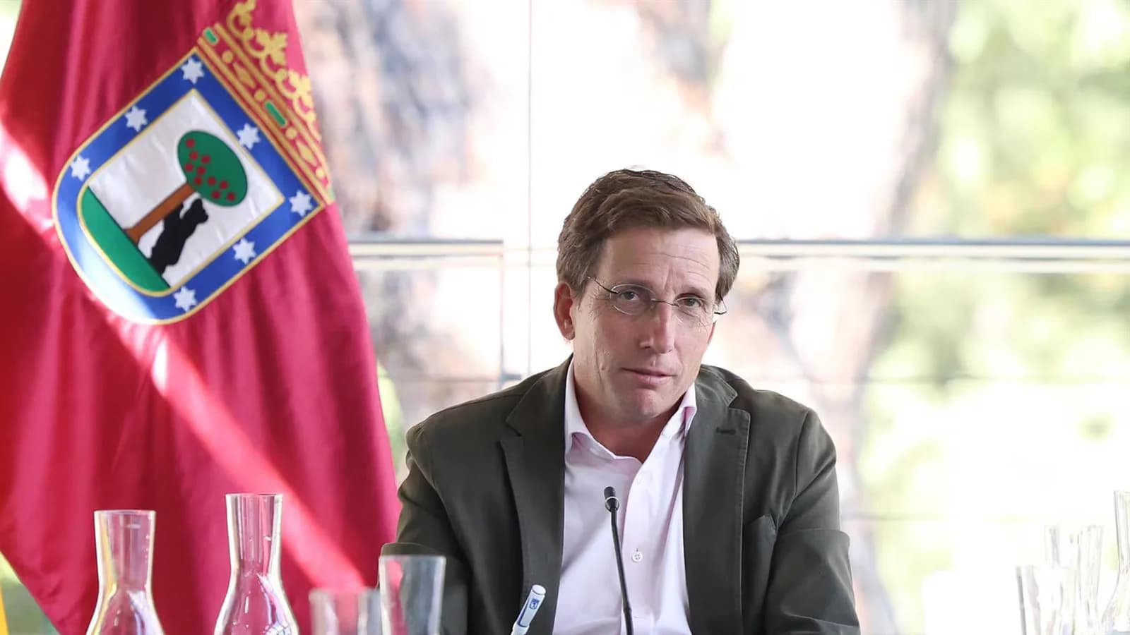 Almeida pidió devolver a Marruecos a todos los migrantes que siguen en Ceuta