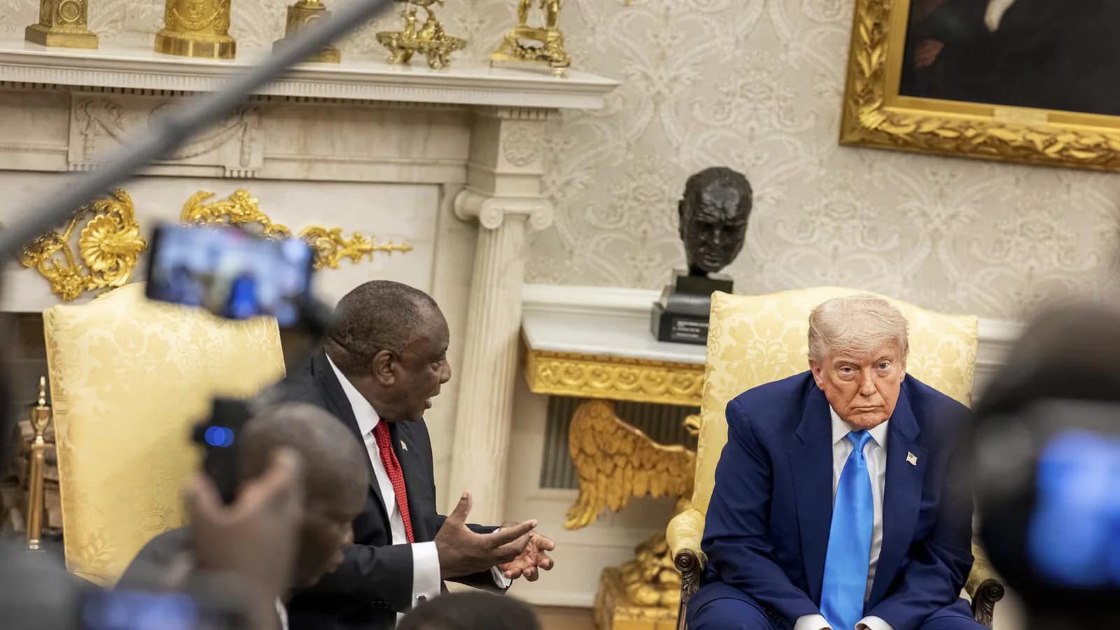 Estados Unidos impone nuevas restricciones de visas a ciudadanos de Sudáfrica