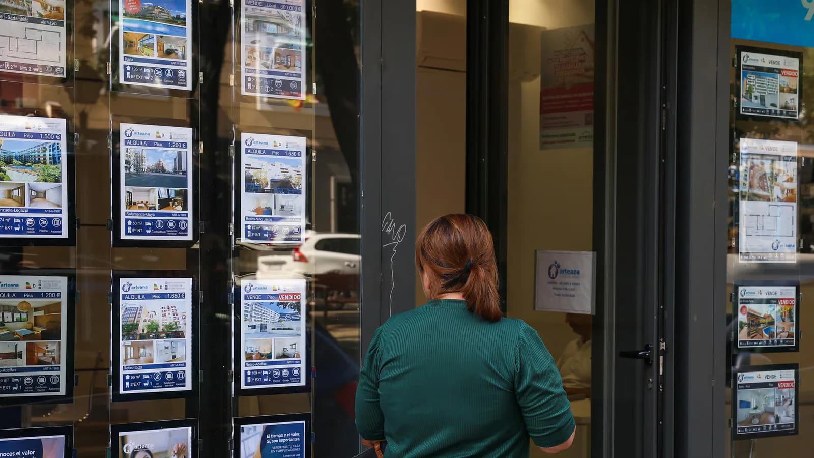 La pobreza en España subiría al 23,5% al incluir el costo de la vivienda