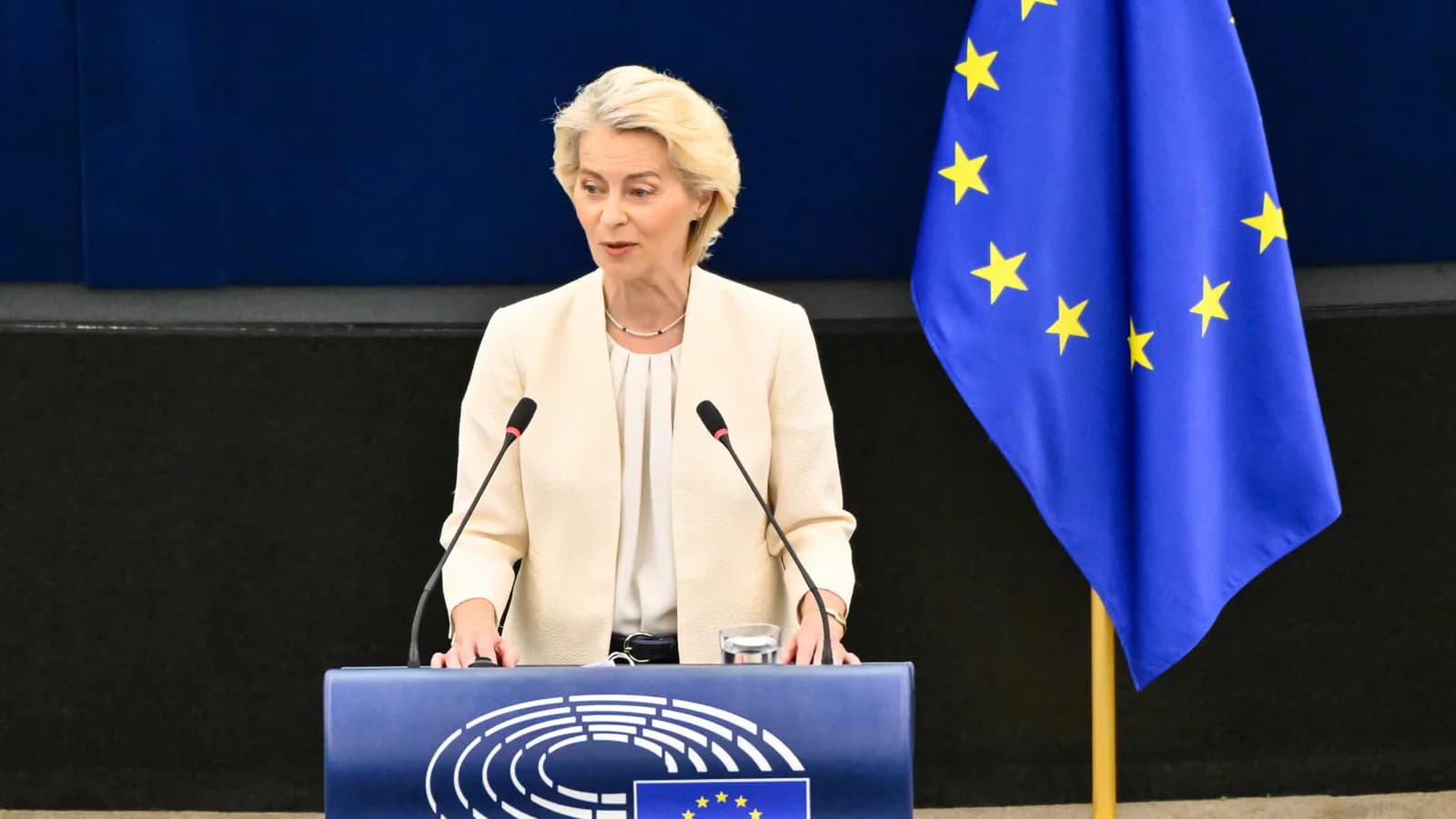 Von der Leyen lamentó la falta de una respuesta común de la UE frente a Israel