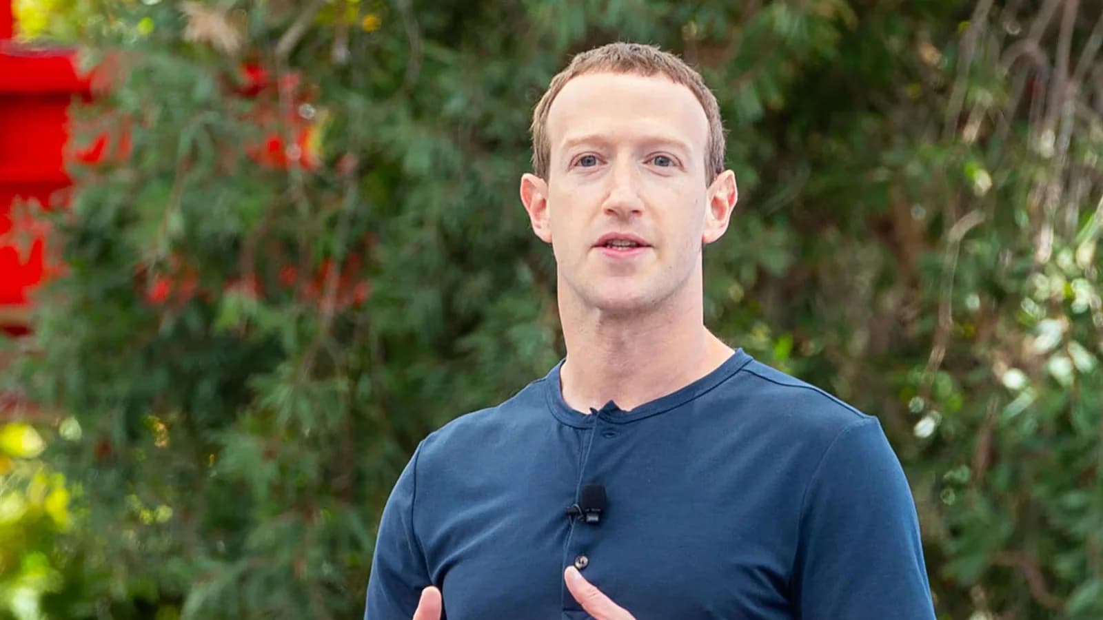 Zuckerberg defendió avanzar con cautela para desarrollar una IA segura