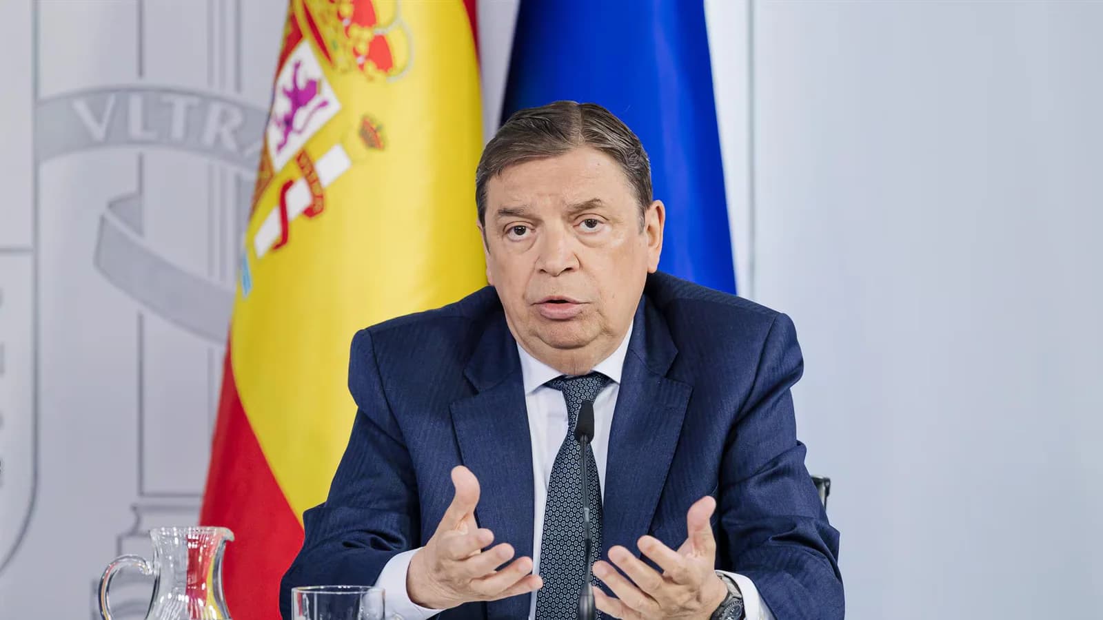 El Gobierno analiza ayudas para compensar el alza del gasóleo agrícola y pesquero