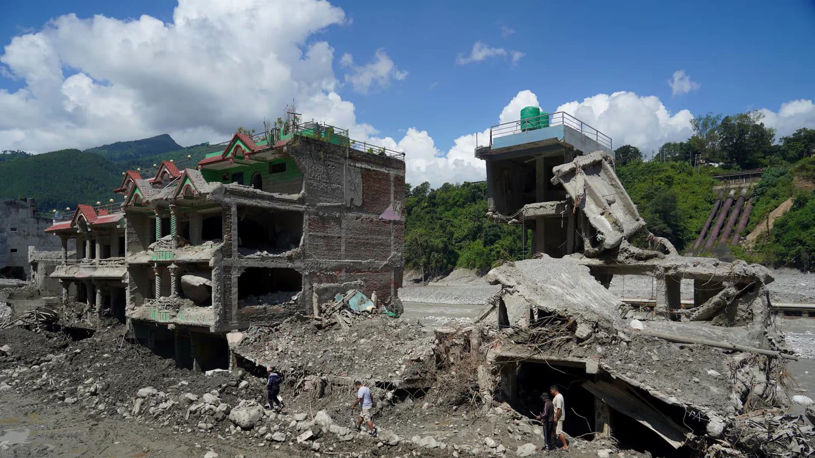 Nepal eleva a 6.150 la cifra de personas desaparecidas por las inundaciones