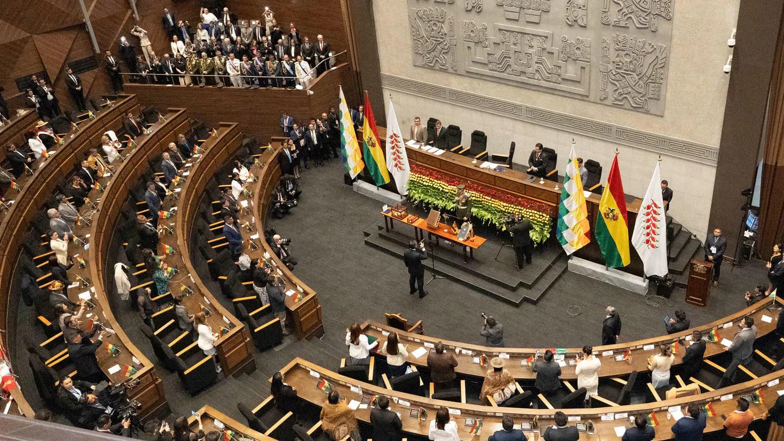 Bolivia extiende por 90 días el estado de excepción ante posibles protestas