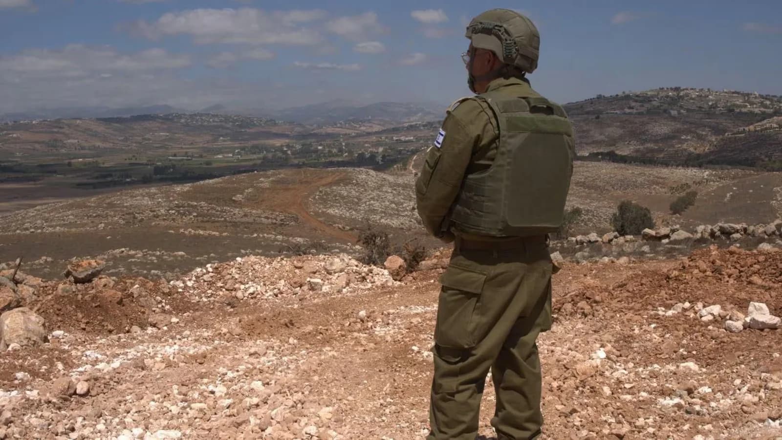 Israel atacó posiciones de Hezbolá en el sur del Líbano tras una explosión
