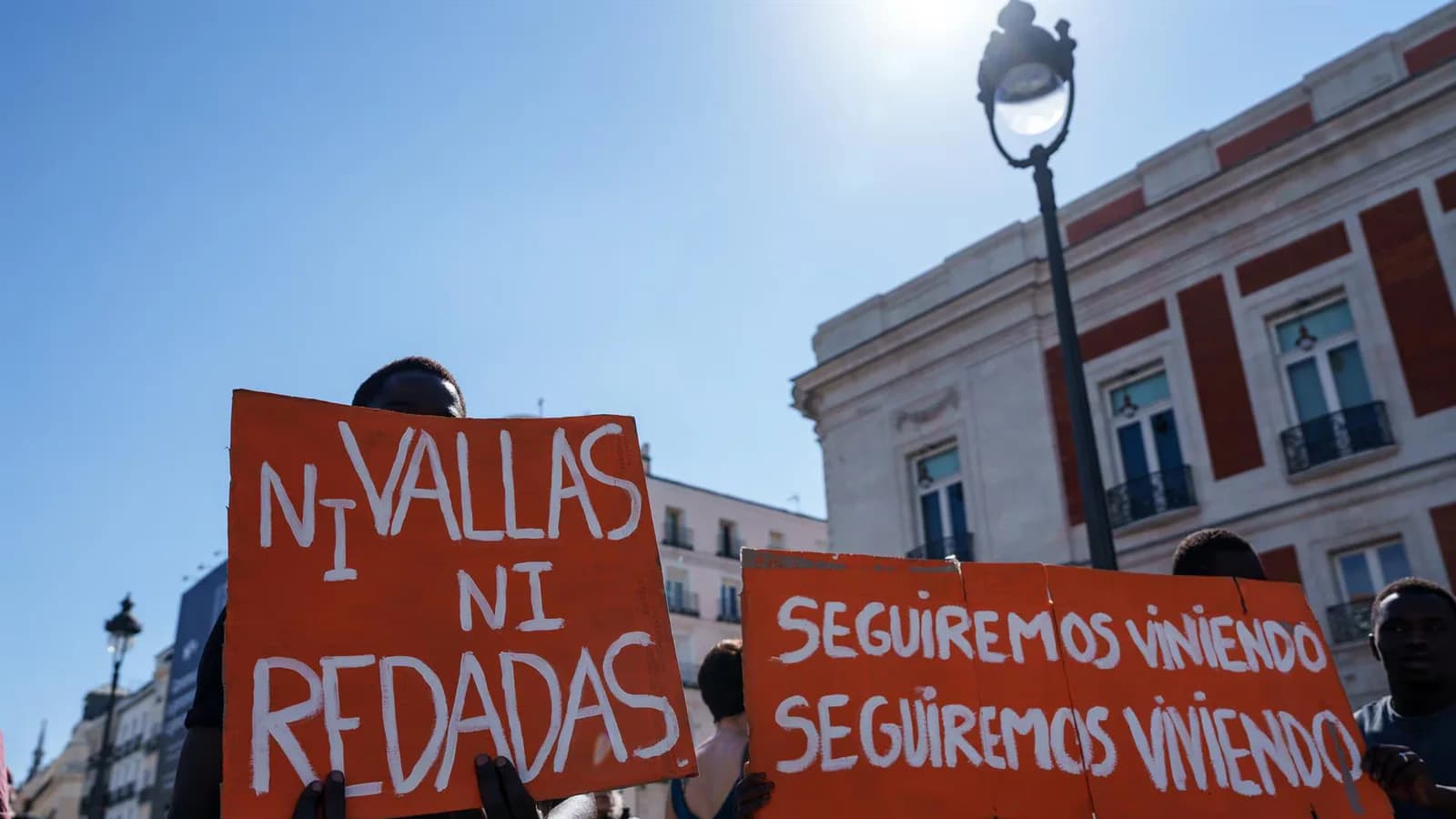 Organizaciones antirracistas denuncian persecución contra migrantes en Ceuta