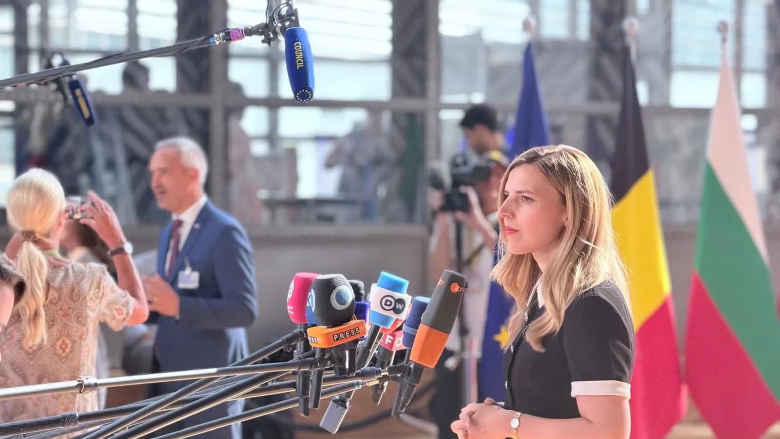 Bulgaria llama a consultas a su embajador en Emiratos por una investigación de corrupción