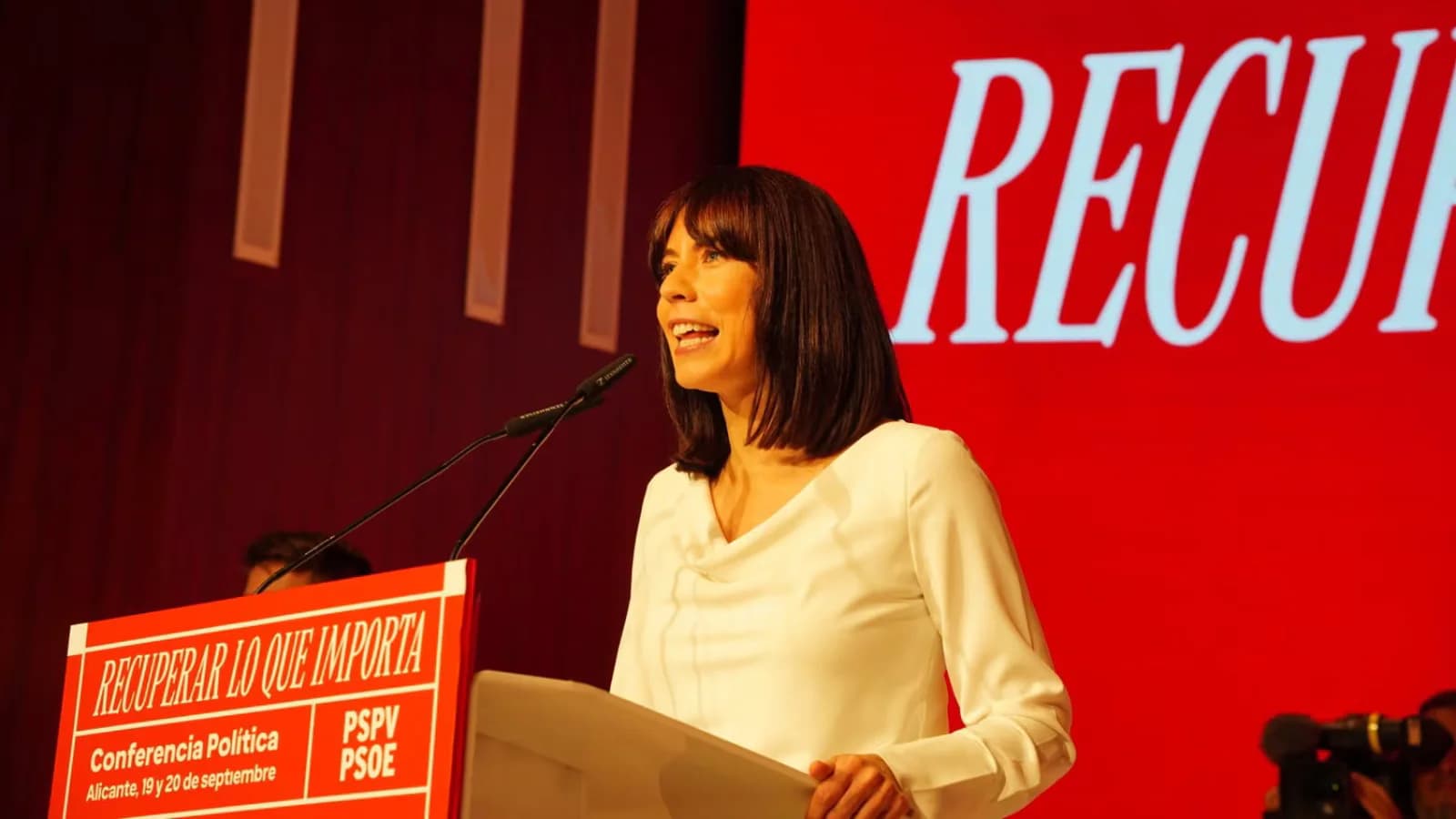 Diana Morant llamó a ganar en 2027 y prometió priorizar vivienda, educación y sanidad