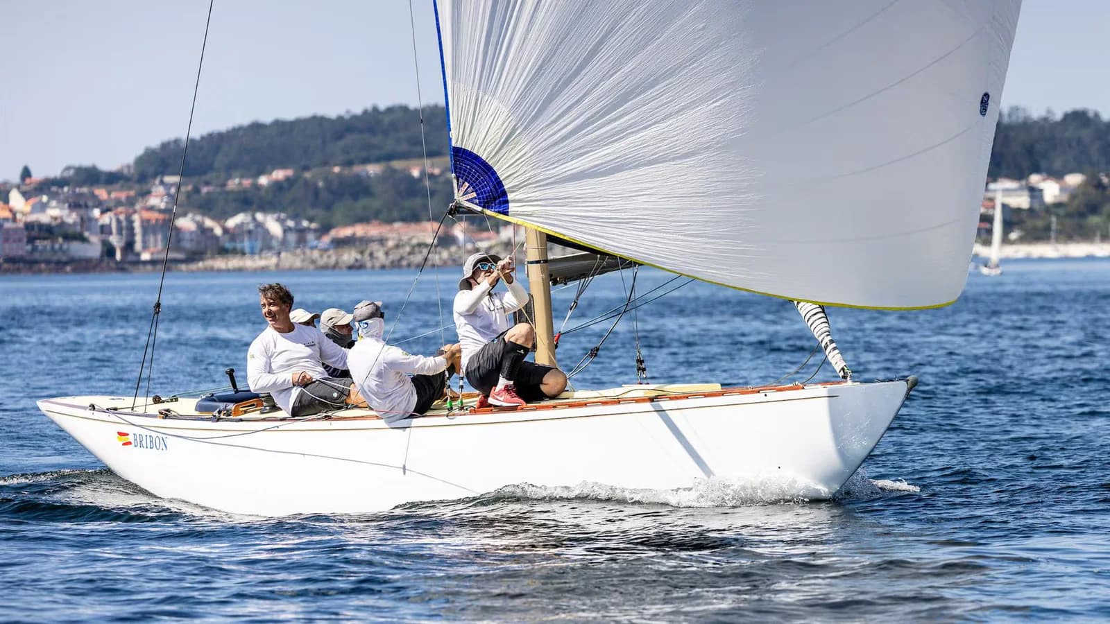 Sanxenxo coronó a los campeones de la regata Rey Juan Carlos I
