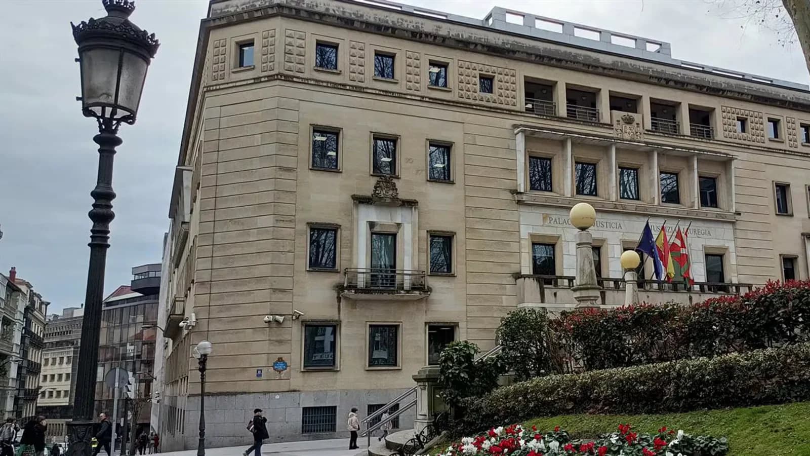 El TSJPV ratifica una multa de 18.000 euros por explotación laboral en una empresa de gildas