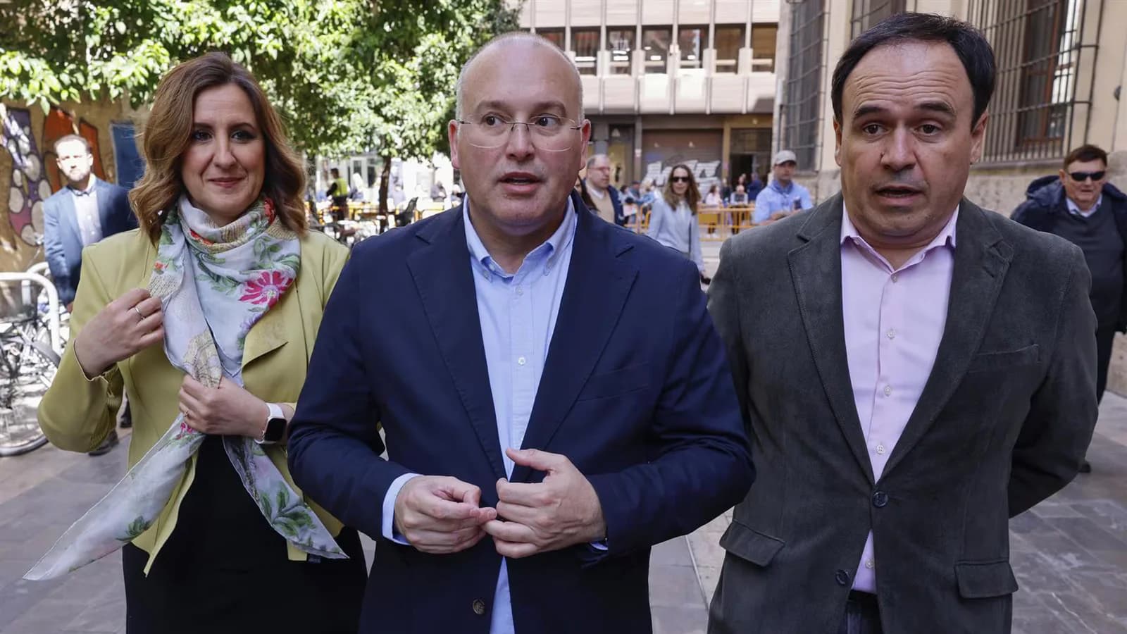 Llorca se reúne con Tellado en Madrid mientras el PP define su candidatura valenciana