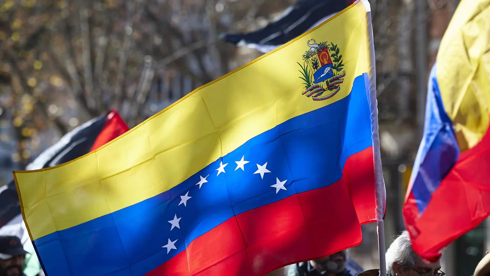 Halliburton firma acuerdos con Eneva y Wesca para proyectos energéticos en Venezuela